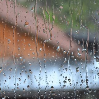Cat Dinding Rusak Akibat Hujan | AGORA DESIGN BALI