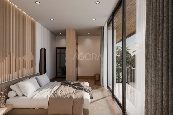 Interior Rumah 2 Lantai Tropis